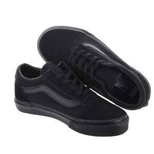 Kids Blackout Vans size 2
